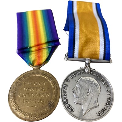 Lot 37 - WWI British medal pair - war medal, victory...
