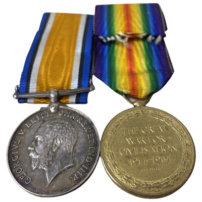 Lot 34 - WWI British medal pair - war medal, victory...