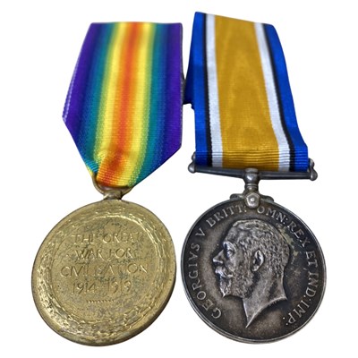 Lot 38 - WWI British medal pair - war medal, victory...