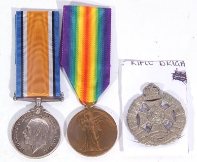 Lot 175 - WWI British medal pair - war medal, victory...