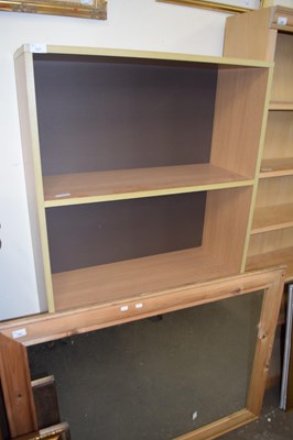 Lot 727 - MODERN LIGHT WOOD BOOK CASE CABINET