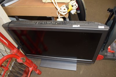 Lot 735 - SONY FLAT SCREEN TELEVISION