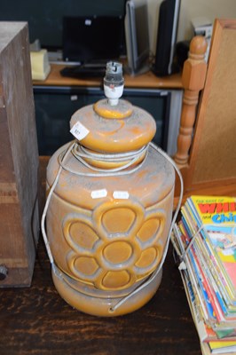 Lot 807 - RETRO MID CENTURY POTTERY TABLE LAMP BASE