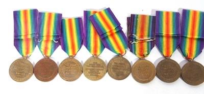 Lot 24 - Quantity of 8 WWI victory medals: to 22501 PTE...