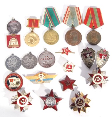 Lot 70 - Soviet CCCP medal for courage stamped 3344220...