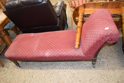 Lot 239 - LATE VICTORIAN CHAISE LONGUE