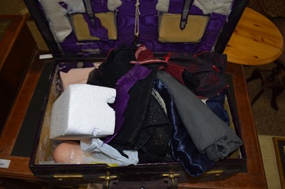 Lot 282 - LEATHER CASE OF VARIOUS DOLLS CLOTHES AND...