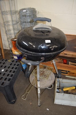 Lot 919 - WEBER BBQ