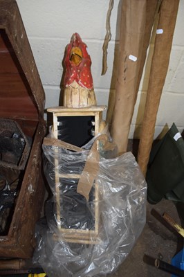 Lot 933 - CD SHELF FORMED AS A CHICKEN