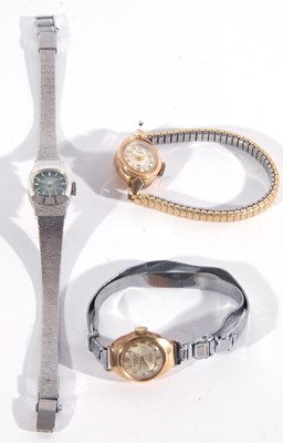 Lot 220 - Mixed lot of three ladies wristwatches, these...