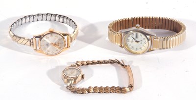 Lot 221 - Mixed lot of three ladies wristwatches, these...