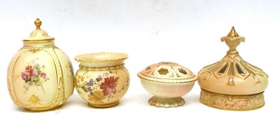 Lot 31 - Quantity of Royal Worcester blush wares...