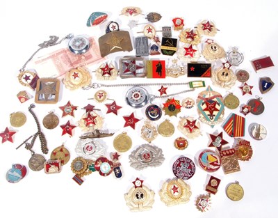 Lot 330 - Large quantity of Soviet Communist CCCP badges,...