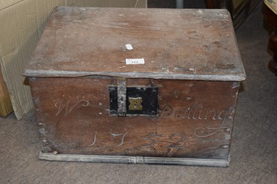 Lot 213 - 18th Century elm Bible box of hinged...