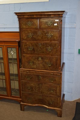 Lot 303 - 18th Century style walnut veneered chest on...