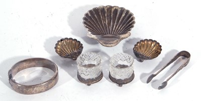 Lot 153 - Mixed lot to include a hallmarked silver shell...