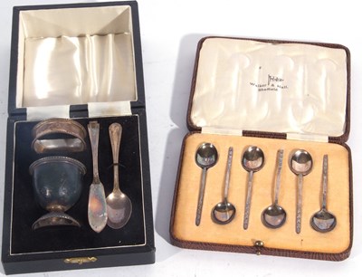 Lot 158 - Mixed lot including a cased set of six Walker...