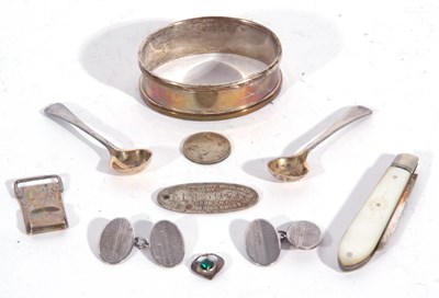 Lot 98A - Mixed lot to include a small mother of pearl...