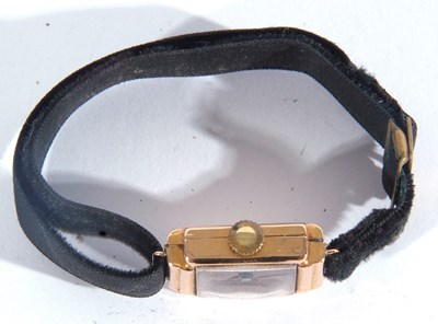 Lot 211 - 18ct gold ladies cocktail watch. Stamped on...