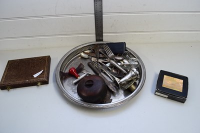 Lot 47 - SILVER PLATED TRAY CONTAINING VARIOUS MIXED...
