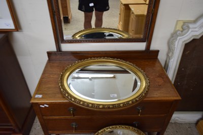 Lot 399 - OVAL BEVELLED WALL MIRROR IN GILT EFFECT FRAME,...