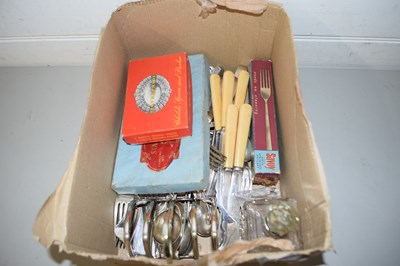 Lot 16 - VARIOUS ASSORTED CUTTLERY