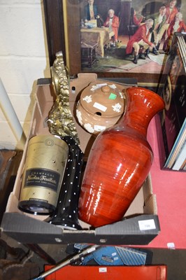 Lot 706 - BOX OF MIXED ITEMS TO INCLUDE BRASS CASED...