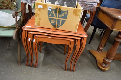 Lot 807 - NEST OF THREE CABRIOLE LEGGED OCCASIONAL TABLES