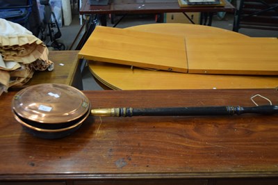 Lot 833 - COPPER BED WARMING PAN