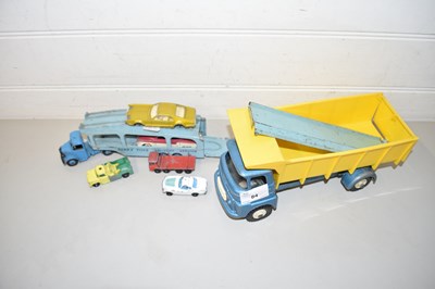Lot 84 - MIXED LOT: VARIOUS TRIANG CORGI AND OTHER TOY...