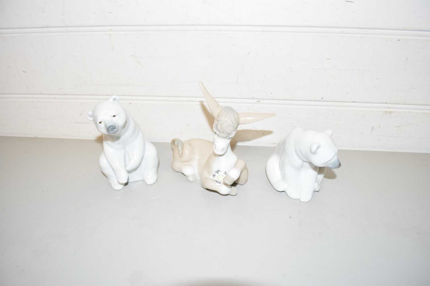 Lot 98 - TWO LLADRO MODEL POLAR BEARS AND A FURTHER...