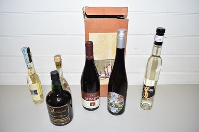 Lot 49 - MIXED LOT: VARIOUS LIQUEURS AND OTHER BOTTLES (6)