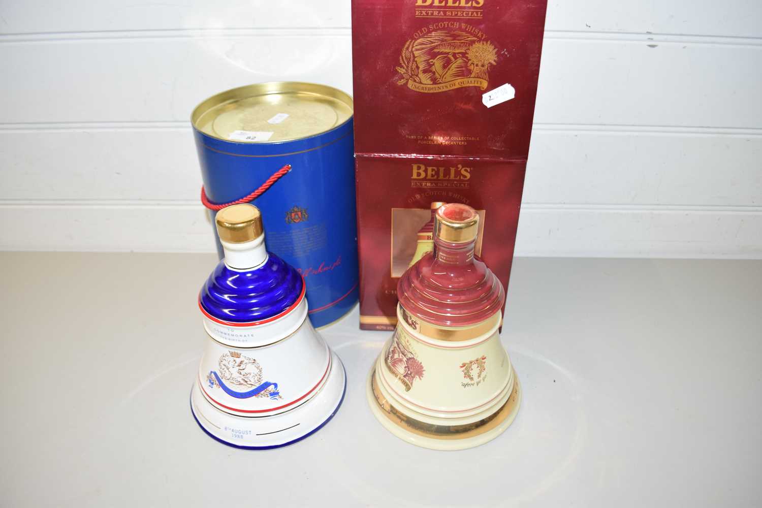 Lot 82 - BELLS SCOTCH WHISKEY COMMEMORATIVE WADE...