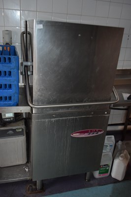 Lot 1 - Maid Aid Halcyon C1000 free standing dishwasher