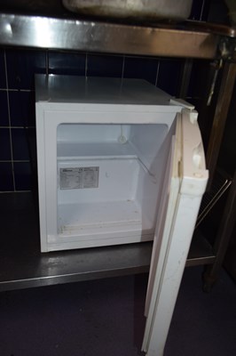 Lot 16 - Small domestic freezer