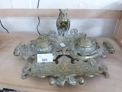 Lot 501 - BRASS DESK STAND WITH OWL SHAPED MOUNT