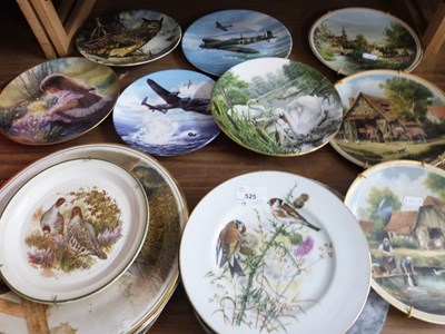 Lot 525 - MIXED LOT: VARIOUS DECORATED PLATES AND OTHER...
