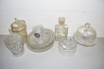 Lot 6 - MIXED LOT: VARIOUS GLASS DISHES, CAKE STANDS...
