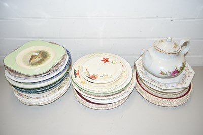 Lot 143 - LARGE MIXED LOT, VARIOUS ASSORTED DECORATED...
