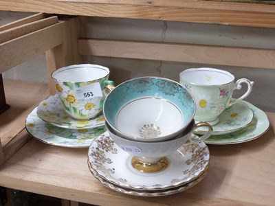 Lot 553 - MIXED LOT: TEA WARES TO INCLUDE CROWN...