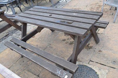 Lot 343 - Garden picnic table, 130 x 130 cm