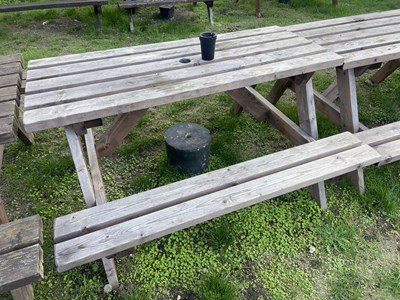 Lot 359 - Timber garden picnic bench 137 x 127 cm