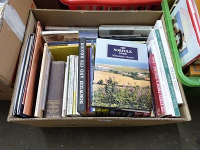 Lot 888 - ONE BOX OF MIXED BOOKS