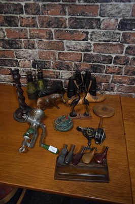 Lot 218 - Mixed Lot: Vintage mincer, barley twist...