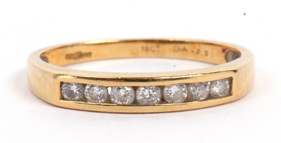 Lot 62 - 18ct gold diamond ring featuring seven small...