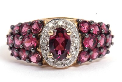 Lot 73 - Modern 9ct gold pink stone and diamond ring,...