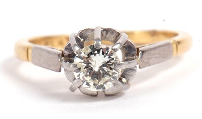 Lot 74 - Diamond single stone ring, a round brilliant...