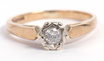 Lot 81 - 9ct gold single stone diamond ring, the small...