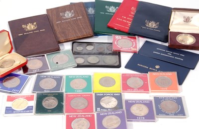 Lot 523 - Box: Large quantity of foreign coins mainly...