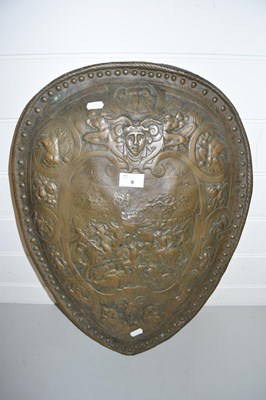Lot 9 - METAL SHIELD WITH CLASSIC DESIGN